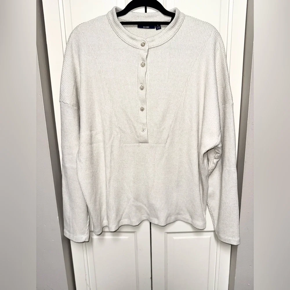 White Button-Up Ribbed Sweater - Picture 1 of 3